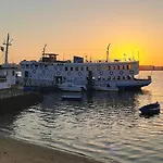 The Boat - Tematico Seixal (Setubal)