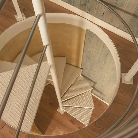 The Boat Tematico Apartment *