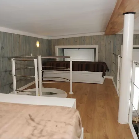 The Boat Tematico Apartment Seixal (Setubal)