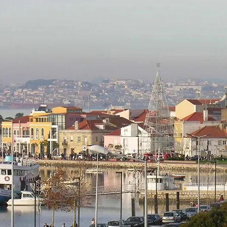 Apartamento The Boat Temático Seixal (Setubal)