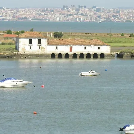 The Boat Tematico Apartment