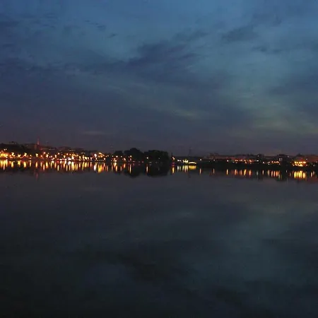 Apartment The Boat Tematico Seixal (Setubal)