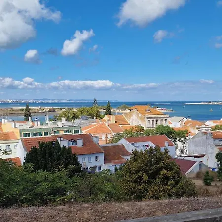 Apartamento The Boat Temático Seixal (Setubal)
